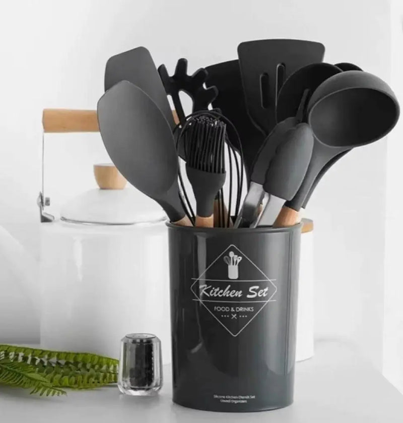 Culinária Master: Aventura com 12 Utensílios